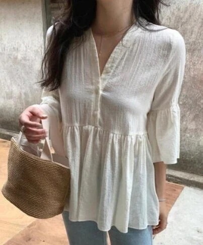 Vネックシャツチュニック トップス チュニック シャツ l 7分袖 Vネック フレア かわいい 大人可愛い きれいめ シンプル カジュアル 大人 上品 お洒落 無地 春 夏 秋 10代 20代 3