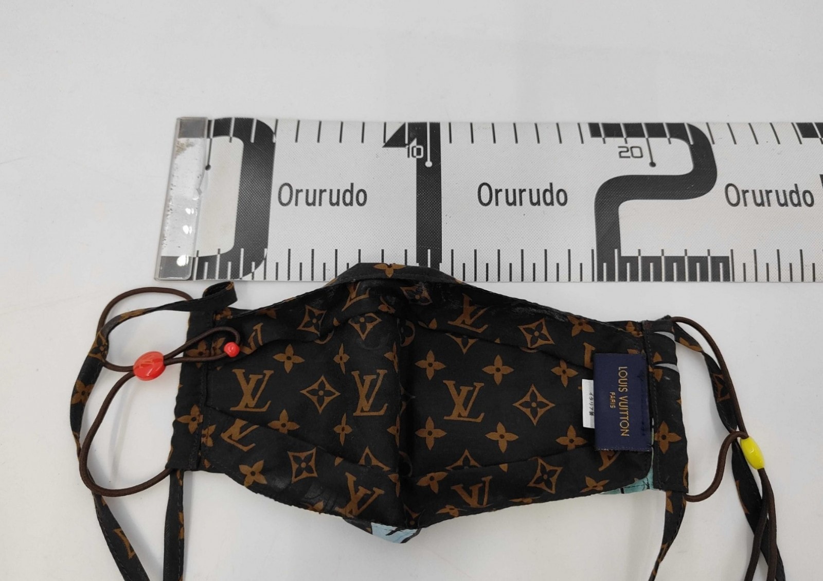 MP2954 LVフレンズ モノグラム フェイスマスク シルク混 イタリア製 調整可能 ブラウン 総柄 ロゴ ファッションマスク メンズ レディース ユニセッ