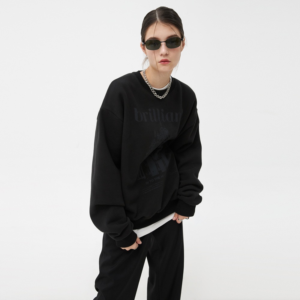 BRILLIANT CASTLE SWEATSHIRT-BLACK