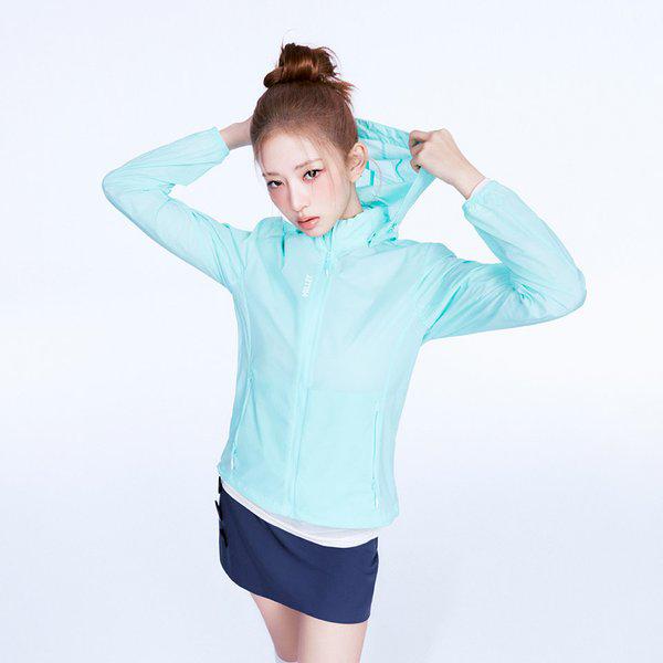 26SS 新作 女性用 春夏 軽量パッカブルジャケット LD MT エアーボール 防風 ジャケット 2 MXVUJ541 (発売価格159000ウォン)
