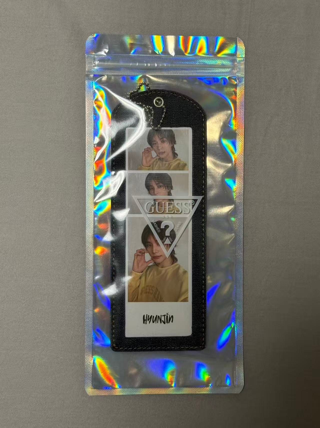 【最短当日発送】straykids ヒョンジン GUESS デニムキーリング