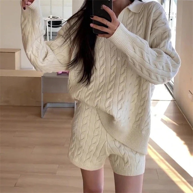 セットアップ ロングスリーブニットトップス26ハイウエストショートパンツセット