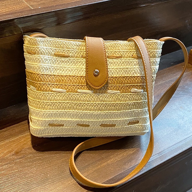 編む 手提げバッグ 高級感 ショルダーバッグ かたかた掛け 夏もすぐそこ バッグ 大容量トートバッグ スマホポーチ