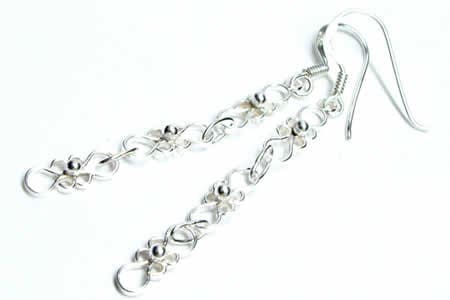 シックスドロップフックピアス 1ペア販売 両耳 ロング 長い 鎖 クサリ チェーン風 綺麗 上品 シルバー925 本物の銀 チャーム 揺れる 男性 女性 プレゼント pd113