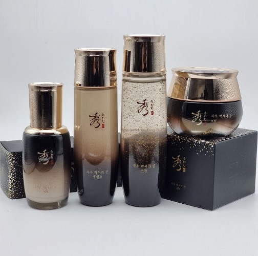 秀麗韓 ザウ ラグジュアリー ジーンズ 4種(スキン+エマルジョン+クリーム+アンプル) 女性 基礎セット