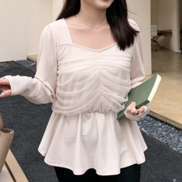 トップス デート カットソー 袖あり 長袖 かわいい 大人可愛い きれいめ シンプル カジュアル 大人 上品 おしゃれ お洒落 主役級 存在感 春 秋 10代 20代 30代 レディース 女性用 OL