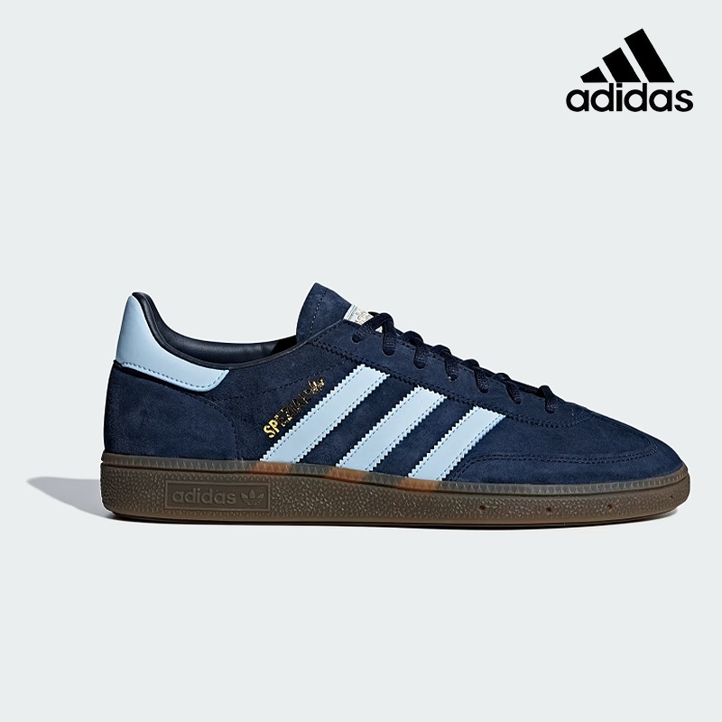 アディダス Handball Spezial BD7633（Navy）ストライプ ロゴ レースアップ ローカットスニーカー ネイビー 運動 ローカット靴