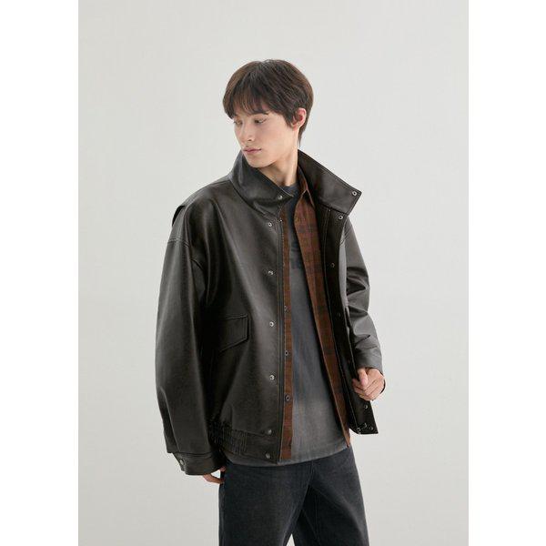 [GUESS] 男性フェイクレザージャケット [MP4W7851]