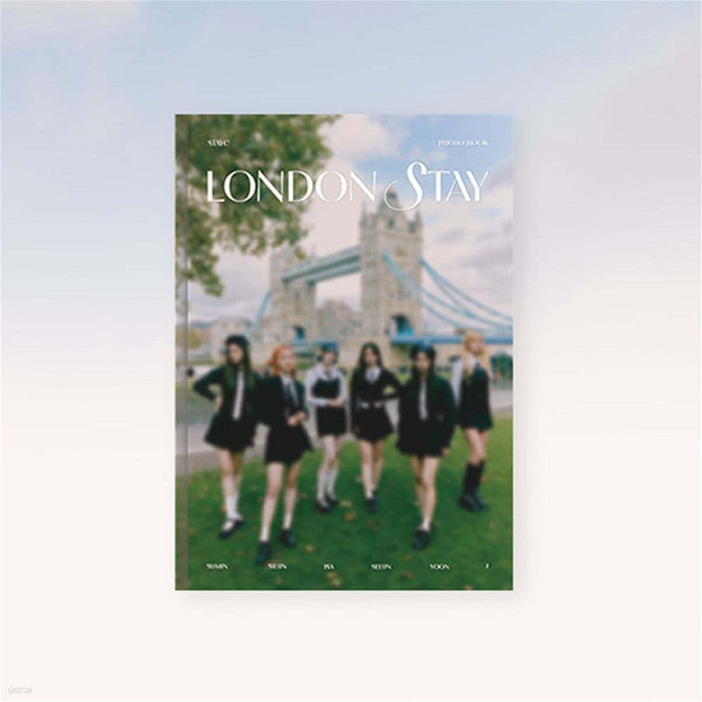 [未開封新品] 2024 STAYC PHOTOBOOK [LONDON STAY]