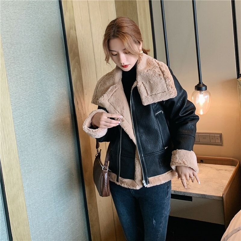 ムスタン ジャケット レディース アウター コート フェイクレザー ショート 裏ボア 長袖 無地 黒 大きいサイズ 韓国ファッション 秋 冬 ブラック