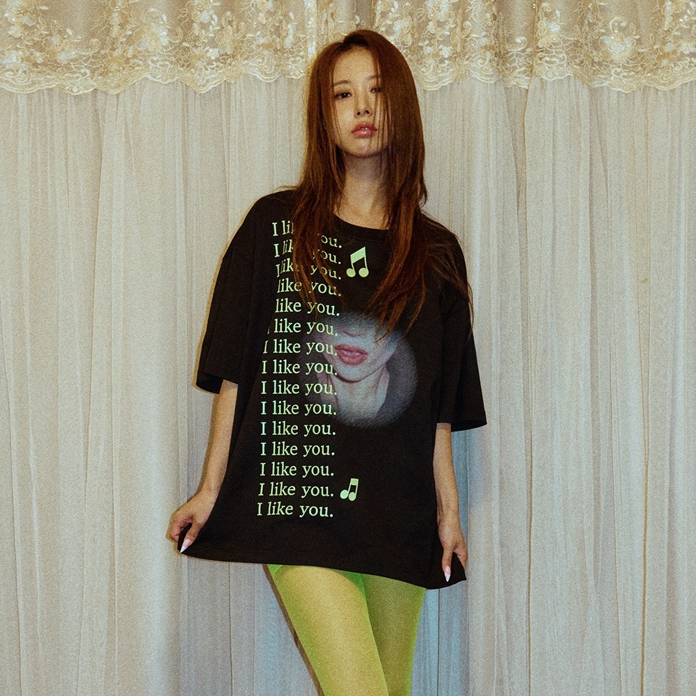 グレーズアイライクユーグラフィックTシャツ [ブラック]