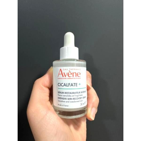 シーカルパート+インテンスセラム30ml企画(+エッセンスインローション25ml+クレンジングジェル15ml+ブレミッシュクリーム2ml)