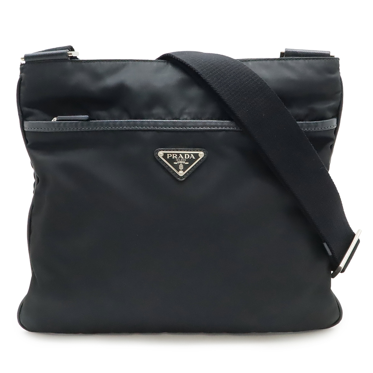 ショルダーバッグ ショルダー 斜め掛け ナイロン レザー NERO ブラック 黒 シルバー金具 2VH05