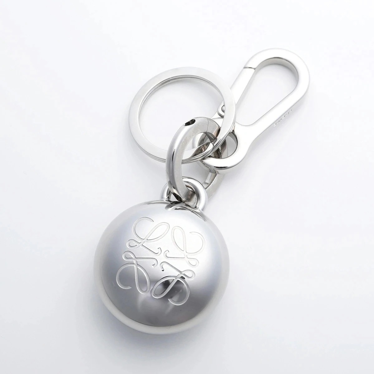 LOEWE ロエベ キーリング PEBBLE ペブル C621231X07 メンズ アナグラム 真鍮 フック付き キーホルダー バッグチャーム 9230/PALLADIU