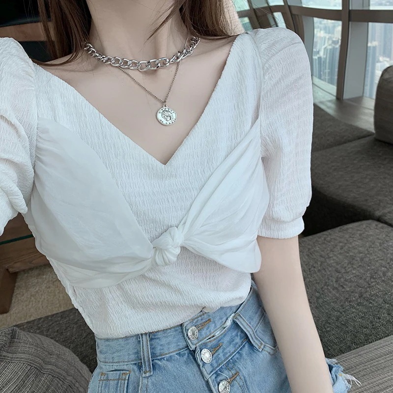 ネックシフォンブラウス トップス ブラウス 袖あり 半袖 パフスリーブ Vネック リボン ドッキング かわいい 大人可愛い シンプル カジュアル おしゃれ お洒落 大人可愛い 大人女子 ラブリー 5,382円