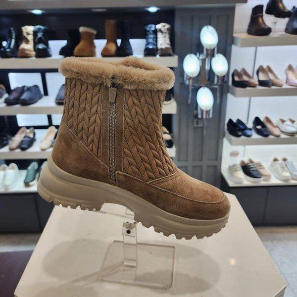 HC10 女性ベージュパディング軽量ワーカーブーツ LCWA73U54C35 (42321966)
