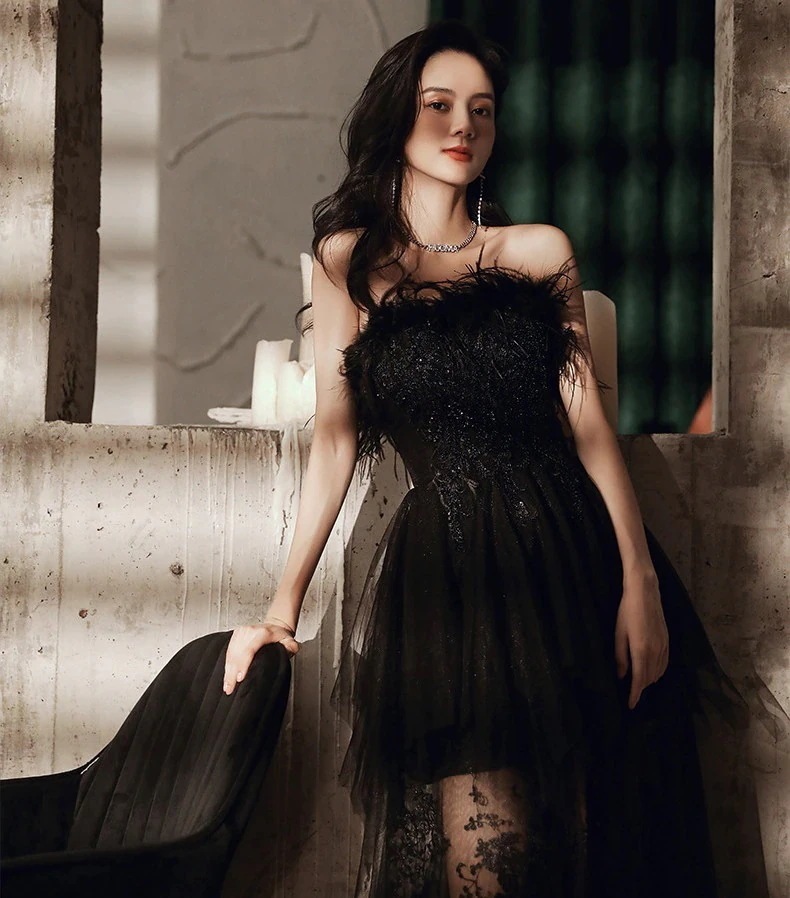 パーティードレス演奏会大人ウエディンドレス豪華パーティードレスフォーマルピアノウェディング花嫁大人演奏会結婚式高級