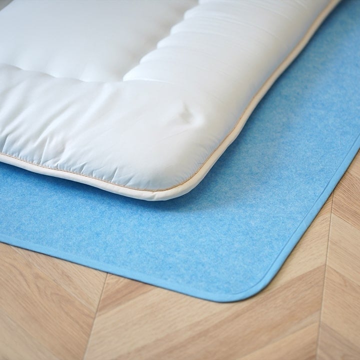 除湿シート　6サイズ展開　便利な吸湿センサー付き　洗えるタイプでより清潔に繰り返しご使用いただけます 5,206円