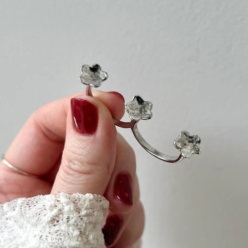 [ silver] flos [ free size ]