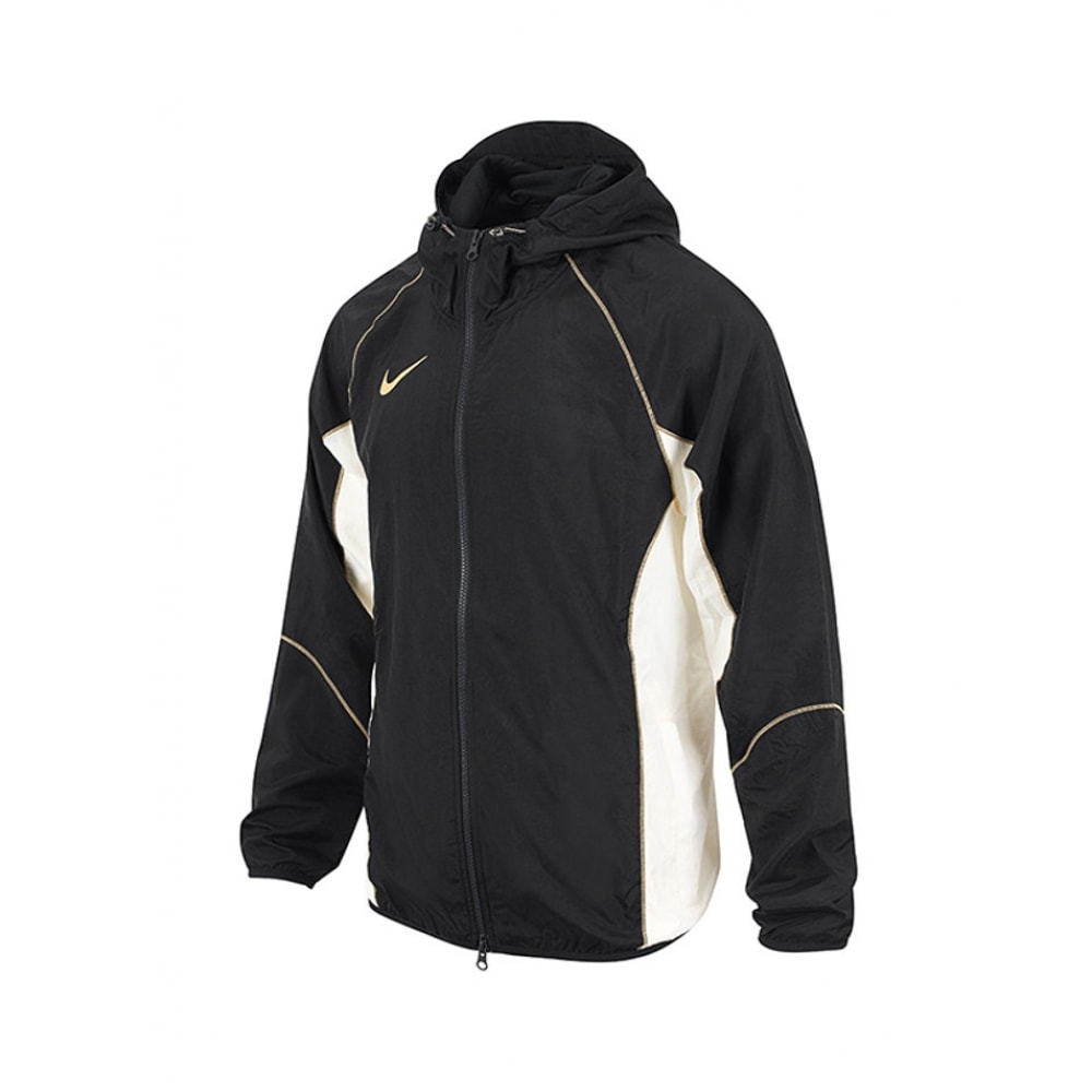 ナイキ 風を防ぐストライク+ 撥水フードジャケット