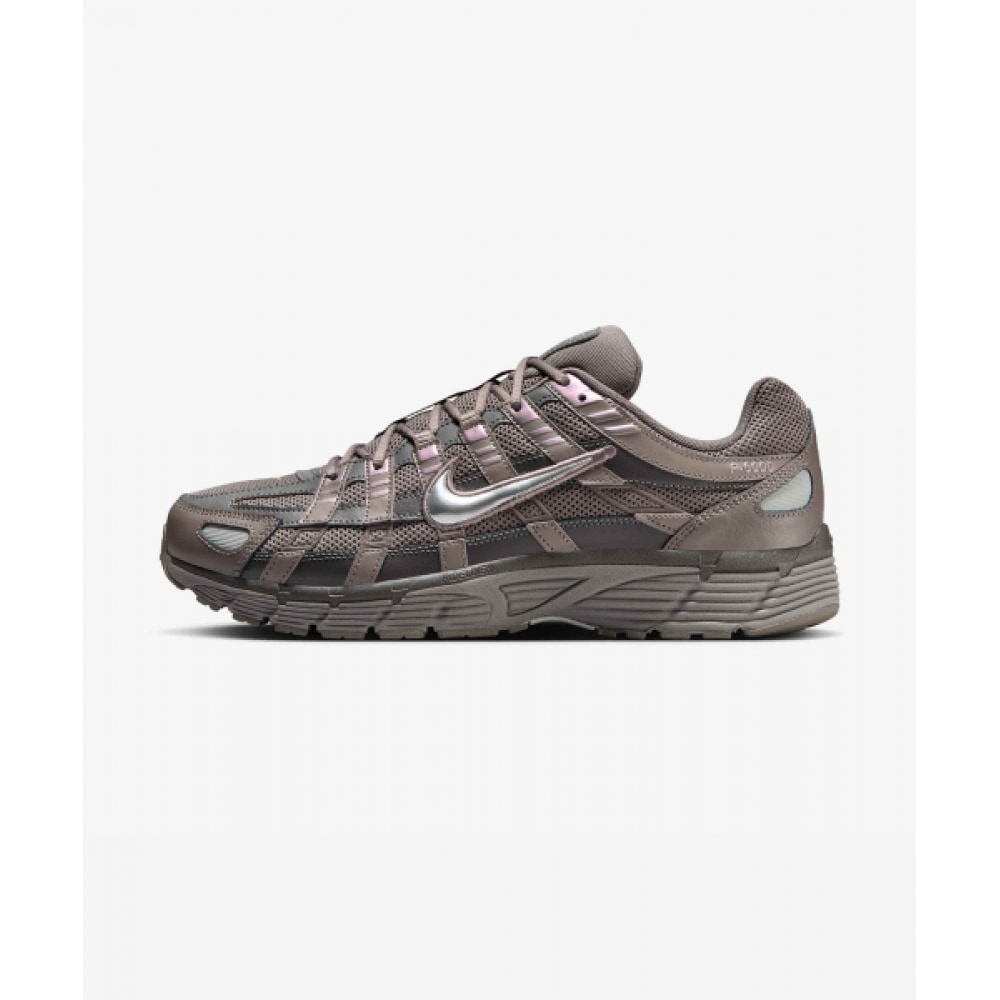 ナイキ P-6000 M-ケーブストーン:ミディアムアッシュ:フラットピューター:メタリックシルバー/ CD6404-202