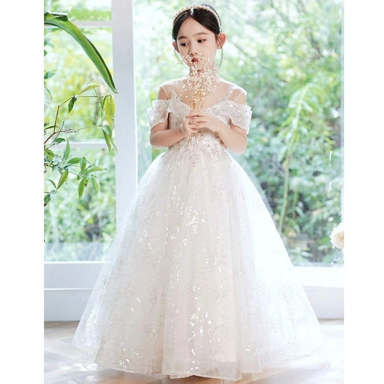 子供ドレス 白 ロングドレス ピアノ発表会ドレス オフショルダー 肩出し スパンコール キラキラドレス 女児ドレス キレイめ ホワイトドレス キッズドレス 女の子 演奏会ドレス 演出服 100 110