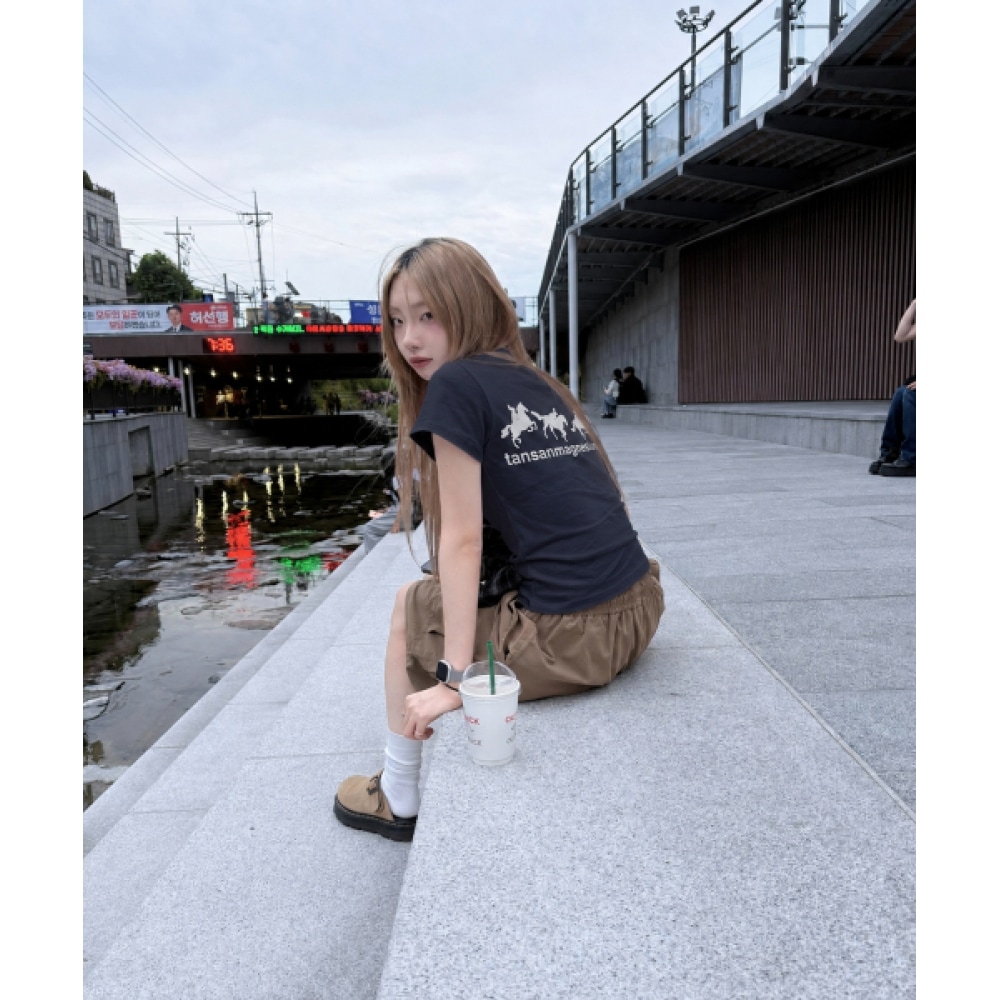 タンサンマグネシウムホースラビット Tシャツ (ネイビー/ホワイト)