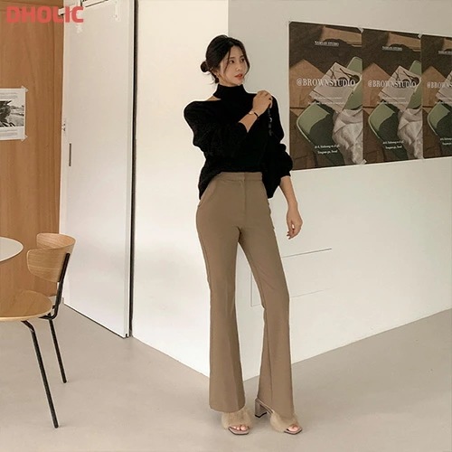 [メガ割りSALE]チョーカーネックカットショルダーニット