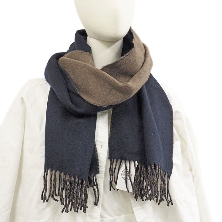 【新品同様】エルメス レクトヴェルソ 【マフラー】