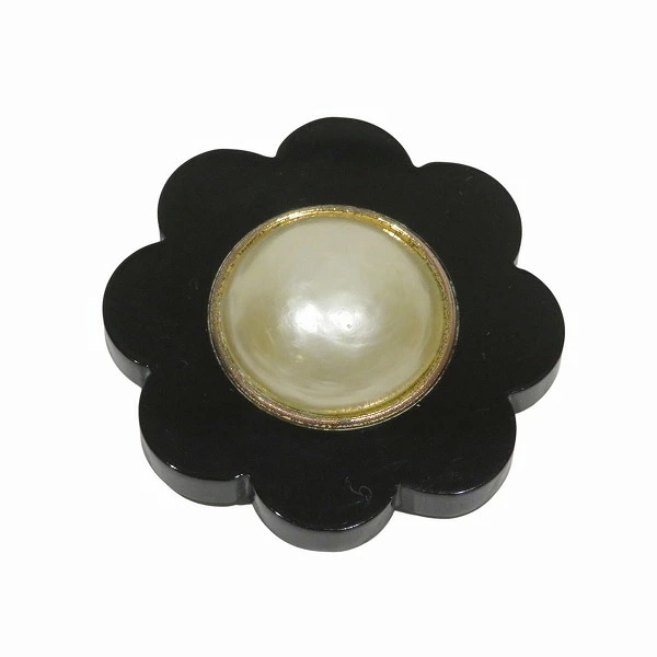 シャネル カメリア フェイクパール 片方のみ イヤリング レディース【中古】 14,652円