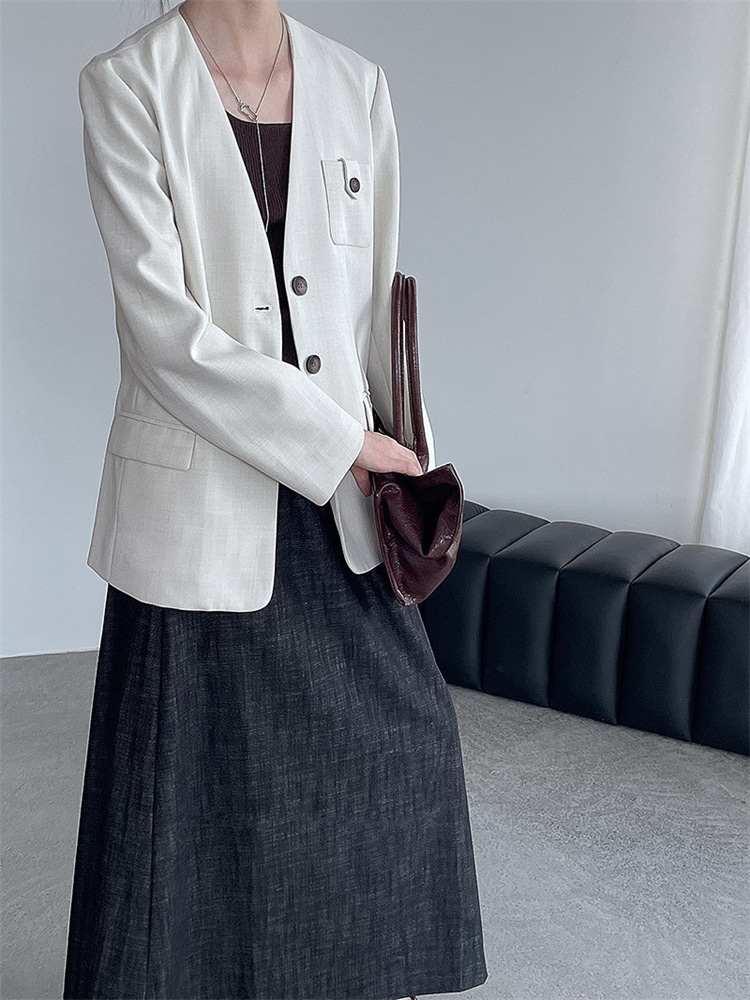 韓国ファッション Vネック開きのアウター 秋のストレートシルエットジャケット