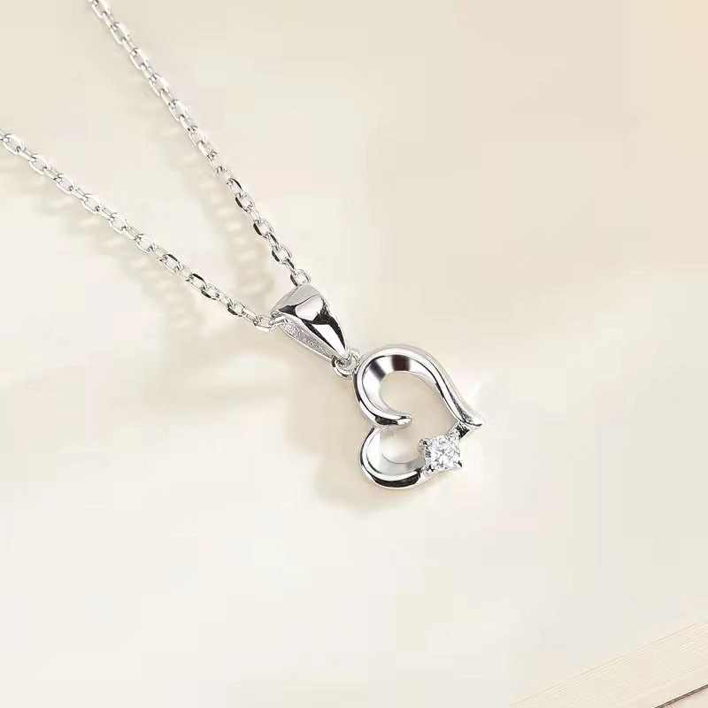 ネックレス レディース ハートネックレス ハート シンプル かわいい CZダイヤ(キュービックジルコニア) シルバー925 プラチナ仕上げ 誕生日 プレゼント彼女 妻 娘 嫁 記念日