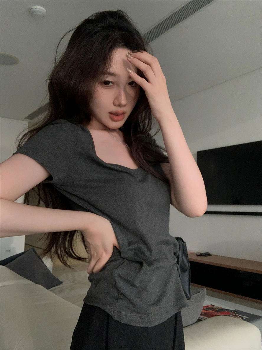 2025 春夏トップス 半袖 Tシャツ 着痩せスリムかわいいフレンチセクシーラウンドネックおしゃれスリーブカジュアルコーデファッション系レディースお出かけ