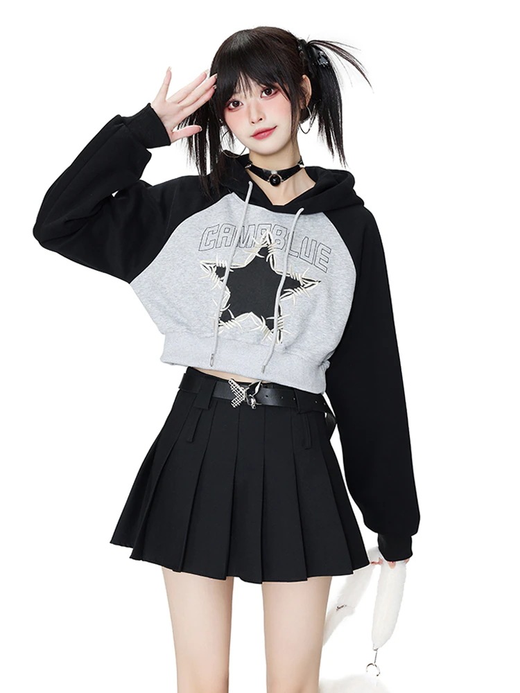 2025秋冬トップスショート丈 韓国風長袖トレンドレトロパーカーカジュアルファッション系ゆったり大人っぽかわいいレディースフード付きドロップショルダー羽織りサイズきれいめシルエット学生通学高校