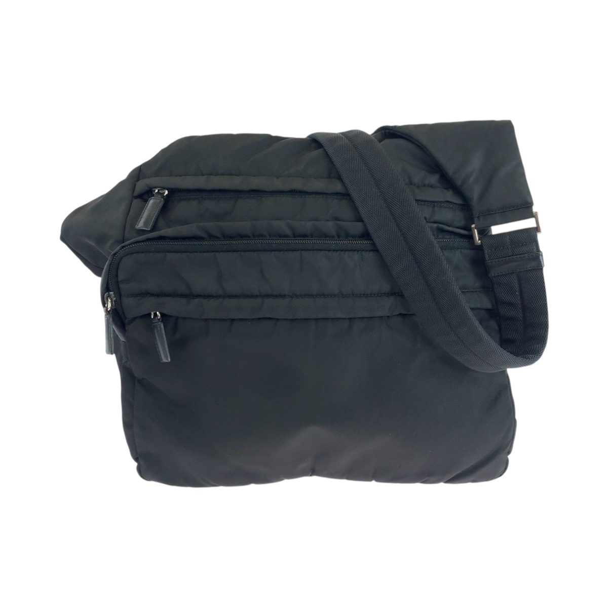 テスート 三角ロゴプレート 男女兼用 ブラック 黒 シルバー金具 ナイロン ショルダーバッグ メッセンジャーバッグ メンズ 502515 27,040円