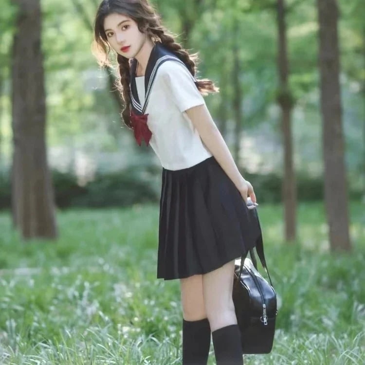 三点セット セーラー服 入学式 スクール 制服 女子高生 高校生　学生服 文化祭 学園祭 セットアップスクールスーツ セット Tシャツ ジャケット ブラウススカート 蝶結び