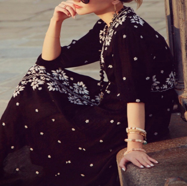 レディース ワンピース ロング マキシ 長袖 Vネック フレア フェミニン ストリート 刺繍 異国風 ヴィンテージ かわいい 大人可愛い カジュアル 上品 おしゃれ レトロ アジアン エスニック 花柄