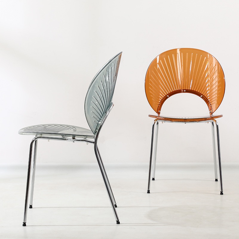 ダイニング チェア シェル 型 貝殻 クリア 透明 ユニーク インテリア 椅子 エレガント 背もたれ フッドパッド 付き アンバー ホワイト
