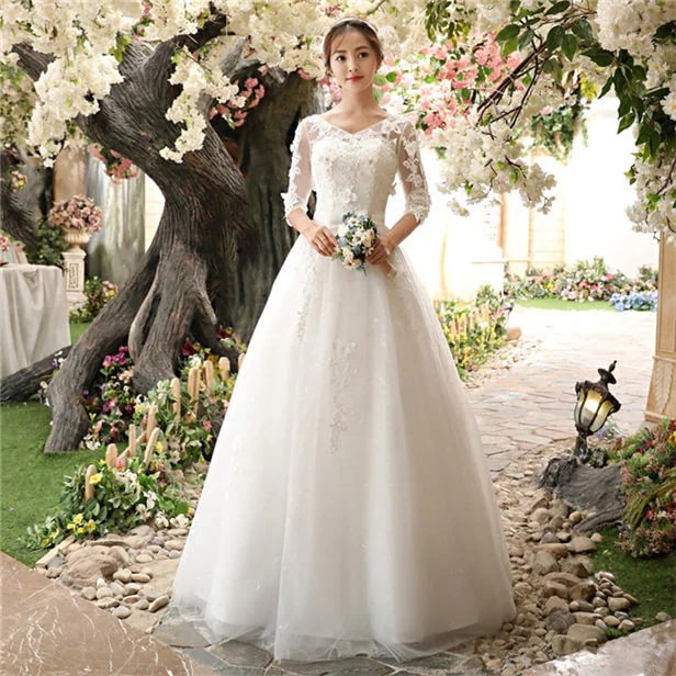 大感謝祭袖あり 二次会ドレス ウエディングドレス 前撮り パーティードレス 結婚式ドレス 格安 ウエディングドレス 白 ロングドレス Vネック ゲストドレス 透け感レース 演奏会 披露宴 ワンピ マキ