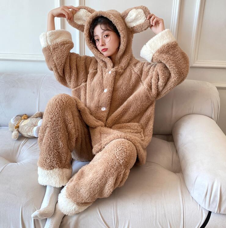 【本日限定】冬 もこもこ パジャマ ルームウェア 　クマ　熊 上下セット　長袖　ふわふわ フード付き　部屋着 冬　暖かい　セットアップ　動物　秋冬　レディース　寝巻き　ナイトウエア 寝間着