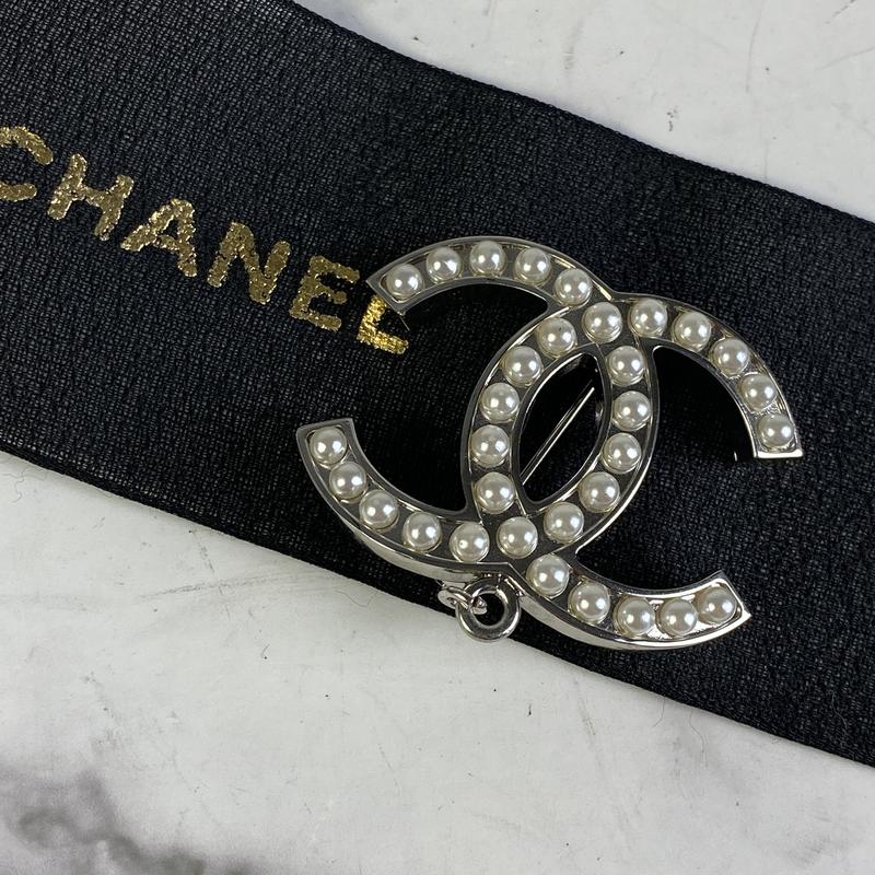 【最終処分SALE】CHANEL シャネル ココマーク 刻印パール ブローチ シルバー A-5332