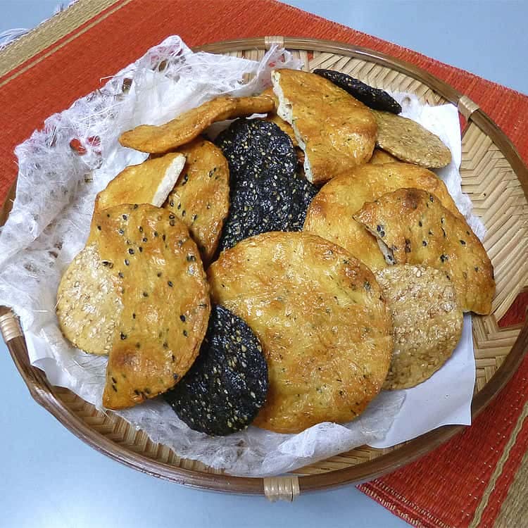 岩手「味泉」 美味しいお米で作った こわれ煎餅6種詰め合わせ （計1.5kg） 離島は配送不可 4290004 お歳暮 お中元 お土産 ご進物 ギフト 贈り物に最適