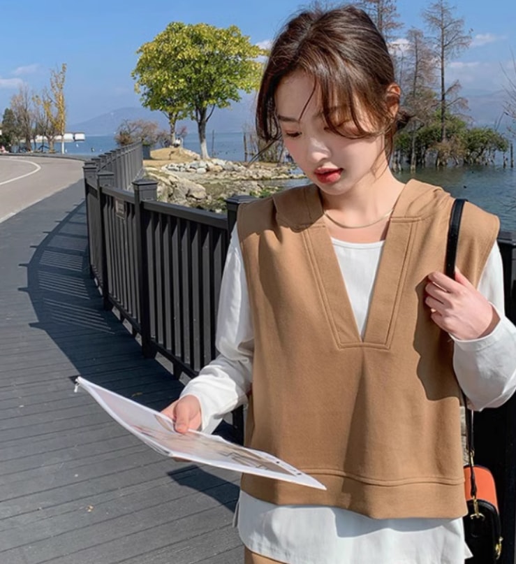 トップス デート モテアイテム ベスト カットソー フード付き Vネック コットン 大人可愛い きれいめ 上品 おしゃれ かっこいい 大人可愛い ラブリー キュート ガーリー クール モード系 9,713円