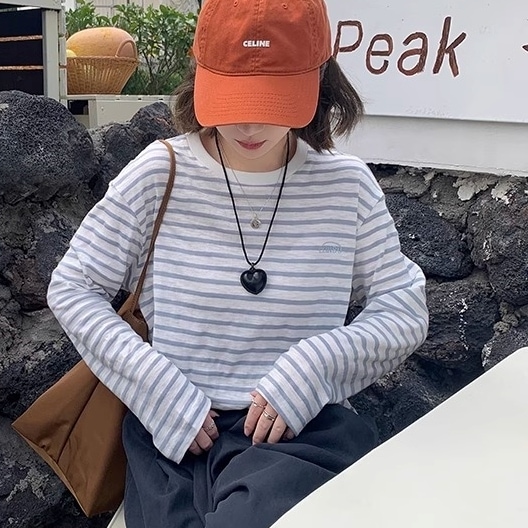 トップス カットソー Tシャツ 長袖 ラウンドネック プルオーバー ミディアム丈 萌え袖 かわいい 大人可愛い きれいめ シンプル 上品 おしゃれ かっこいい カジュアル こなれ感 個性的 ラフ