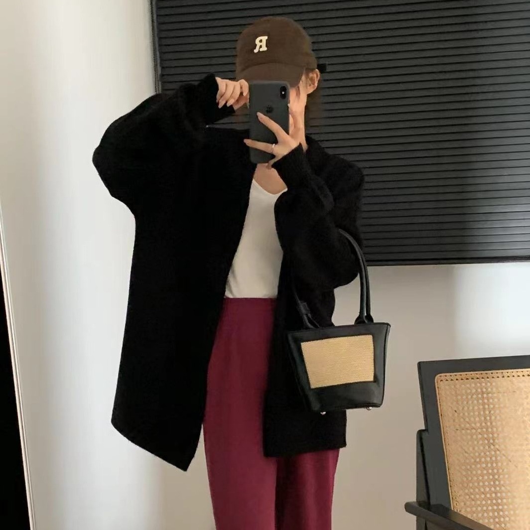 トップス カーディガン 長袖 Vネック ミディアム丈 ボリューム袖 ニット かわいい 大人可愛い きれいめ シンプル 上品 おしゃれ かっこいい カジュアル こなれ感 個性的 主役級 ラフ 存在感