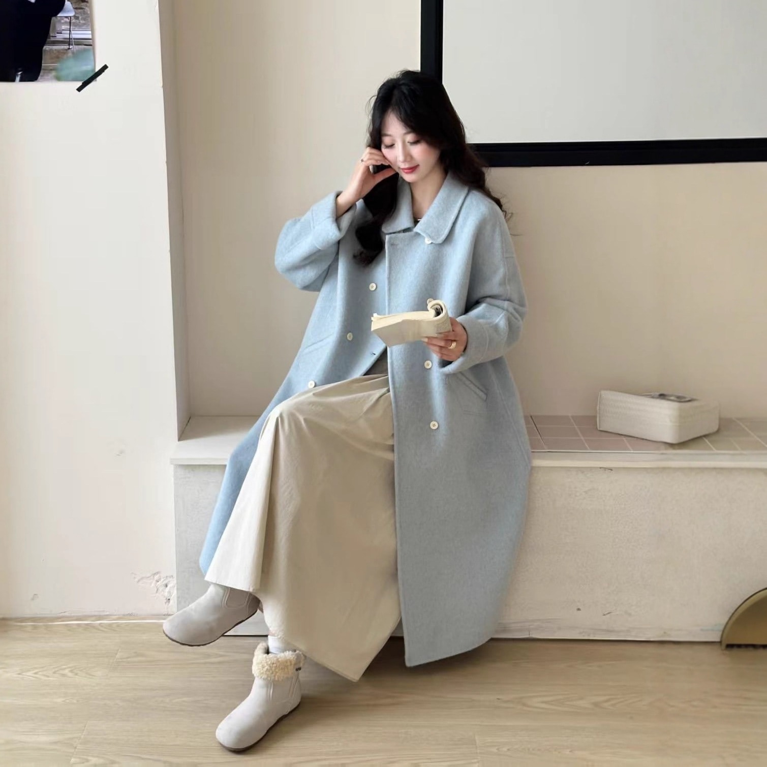 新作のゆったりとした着心地の両面ウールコート韓国風で丈が長く厚手で暖かい膝上丈のレディース両面ウールコート