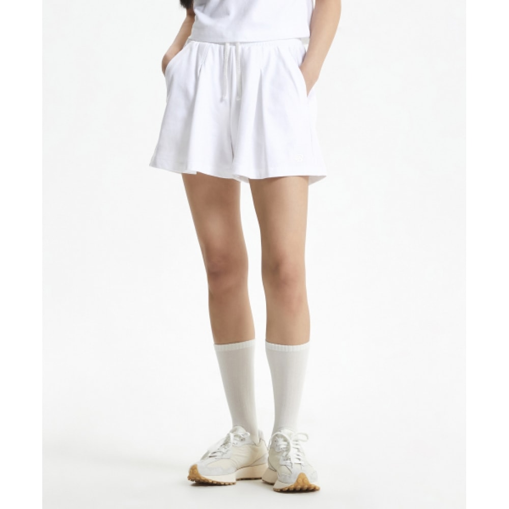 ニューバランス NBNVF2W412/レディースシングルメッシュ 4パートプリーツショーツ (ホワイト)