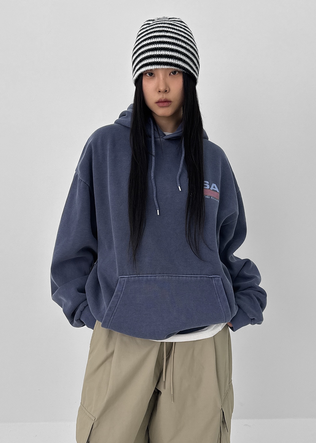 (UNISEX) ソブ起毛ピグメントフードティー