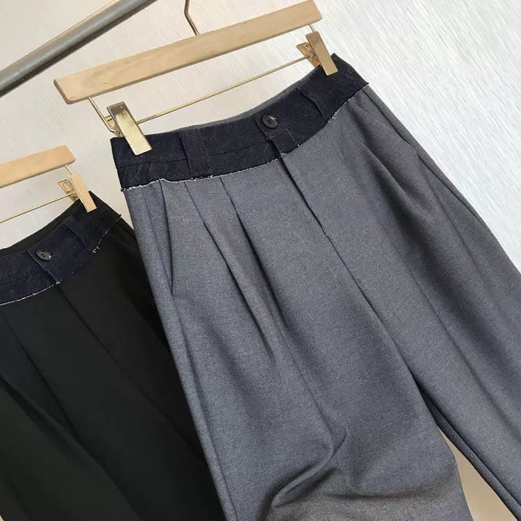 これはdiなしで簡単に着ることができます！巨大な推奨早い秋のファッショナブルなデニムスプライシングウエストドレープはスリムなストレートワイドレッグのズボン