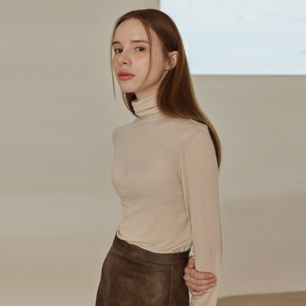 (リアーナニューヨーク) テンセルハイネックプルオーバー RRHWTP990